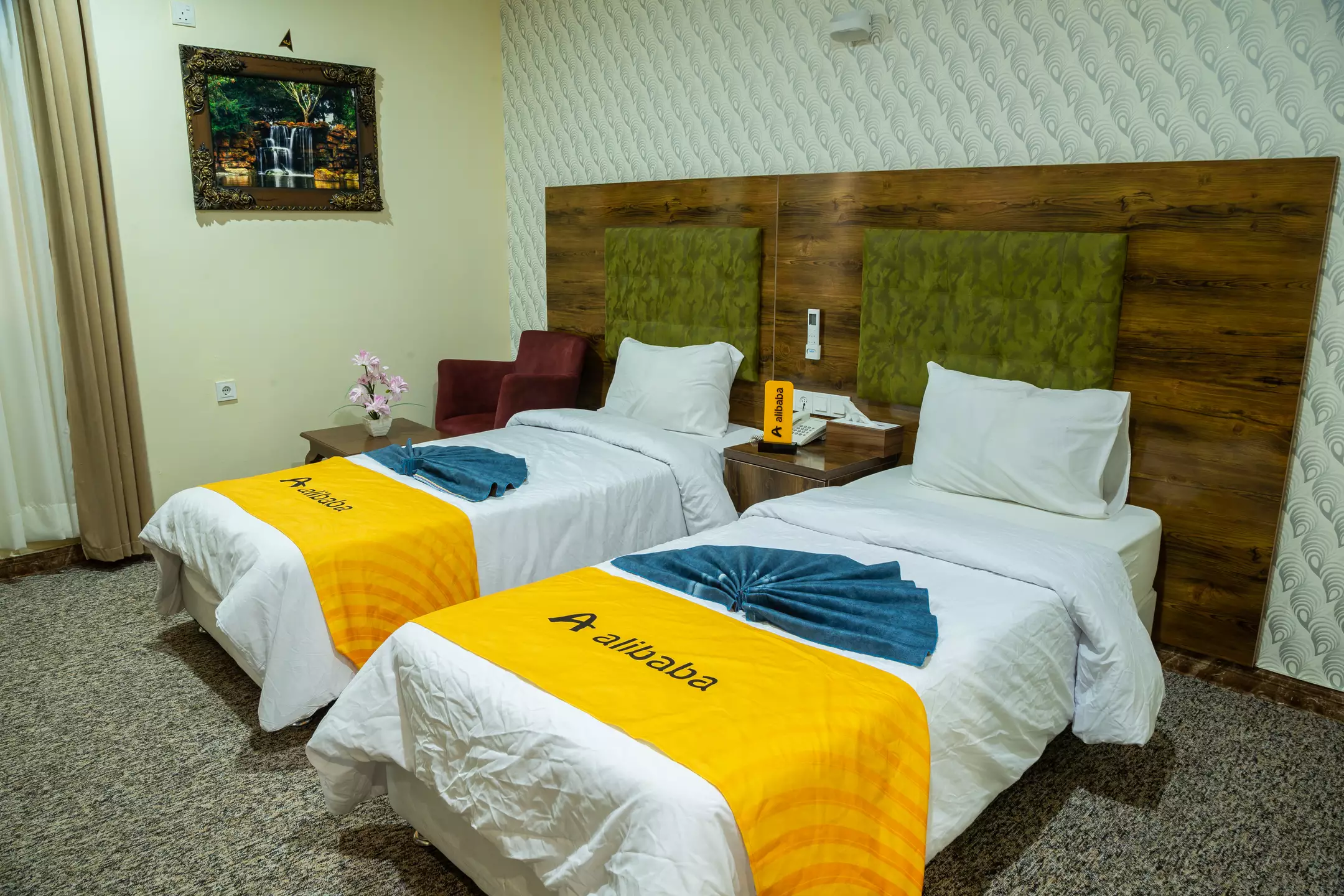 Alibaba https://cdn.alibaba.ir/ostorage/hotel-accommodation-images/69638dec6b43e2b9afa3bc9c_دیانا - اتاق دو تخته سینگل.webp